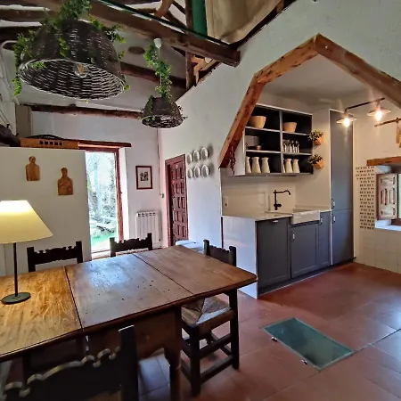 Molino Del Feo * Las Casas Altas